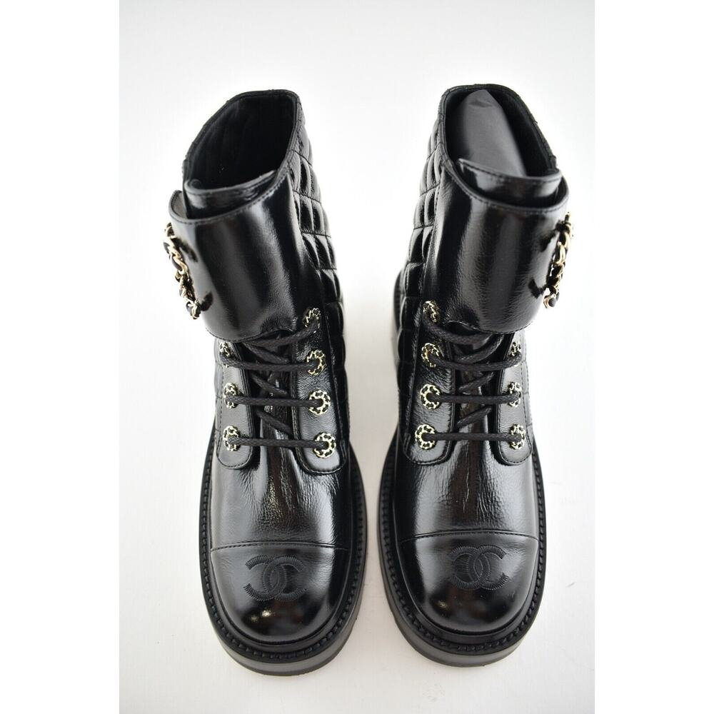 Chanel 21A Black Shiny Patent Quilted Gold CC Chain Combat Ankle Short Boot 40.5 - Picture 6 of 11